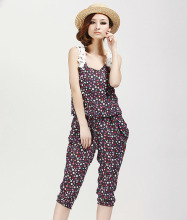 东购团购网精选 55元女友显瘦薄纱连身裤，夏日轻盈新风尚